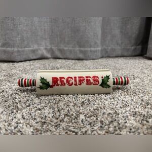 Lenox Holiday Recipe Holder with Green and Red Accents Recipe Holder